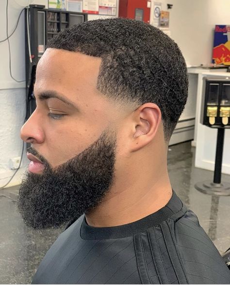 Beard And Haircut, Black Beard Styles, Black Man Haircut Fade, Waves Hairstyle Men, Black Men Beard Styles, Black Boys Haircuts, Black Hair Cuts, Waves Haircut, Black Men Beards