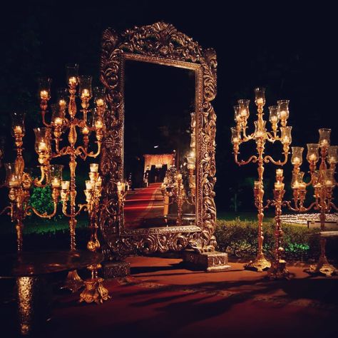 F5weddings on Instagram: “Royal or Regal... Can't decide. This one is a view cutter for the Pheras... #f5weddings @ #rajasthan #indianwedding #royalwedding . . . .…” Indian Royal Decor, Royal Wedding Stage Decor, Royal Wedding Decorations Stage, Royal Engagement Decoration, Mirror Theme Wedding Decor, Royal Wedding Backdrop, Royal Sangeet Decor, Royal Mandap Decoration, Royal Event Theme