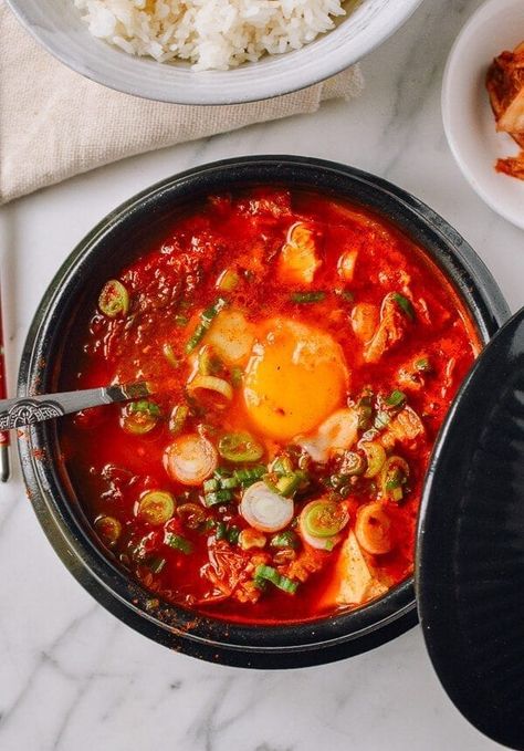 Dinner Recipes Korean, Sundubu Jjigae, Korean Stew, Soft Tofu Stew, Tofu Stew, Recipes Korean, Easy Korean Recipes, Soft Tofu, Wok Of Life