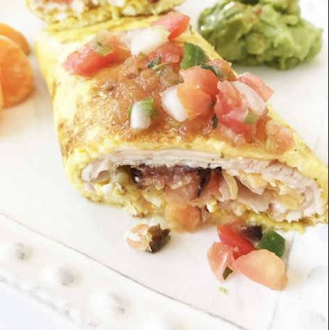 Keto Breakfast Burrito Keto Breakfast Burrito, Best Keto Breakfast, Delicious Breakfast Ideas, Keto Breakfast Ideas, Roll Ups Recipes, Keto Breakfasts, Breakfast Rolls, Breakfast Waffles, Breakfast Burrito