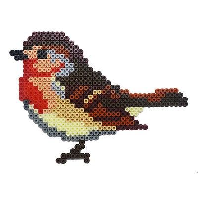 Robin Red Breast, Beaded Bird, Modele Pixel Art, Hamma Beads Ideas, Easy Perler Bead Patterns, Easy Perler Beads Ideas, Fuse Bead Patterns, Art Perle, Hama Beads Design