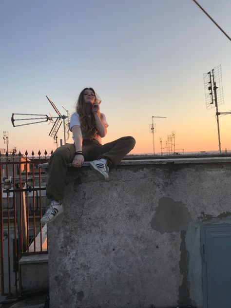 Poses On Rooftop, Sitting On Rooftop Reference, Person Sitting On Rooftop, Sitting On Roof Reference, Sitting On Roof Aesthetic, Rooftop Reference, Rooftop Drawing, Sitting On Rooftop, Rooftop Sitting