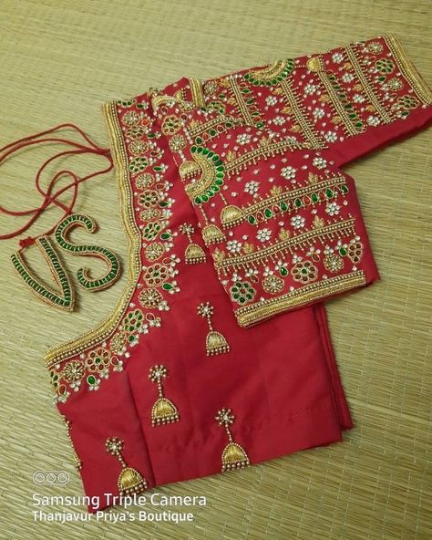 Magam Work Designs, Simple Blouses, Mirror Work Blouse Design, Aari Design, Latest Bridal Blouse Designs, Maggam Work Blouse, Zardosi Work, Maggam Work Designs, Best Blouse Designs