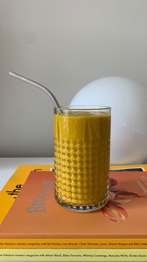 Yellow Smoothie, Yellow Drink Aesthetic, Yellow Smoothie Aesthetic, Liquid Courage, Women Magazines, Photography Products, Food Presentation, New Era, Liquor