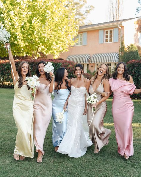 Pastel Colour Bridesmaid Dresses, Bridesmaid Dresses Different Colors, Rainbow Bridesmaids, Spring Wedding Bridesmaids, Pastel Bridesmaids, Beach Wedding Bridesmaid Dresses, Silk Bridesmaid Dresses, Pastel Bridesmaid Dresses, Beach Wedding Bridesmaids