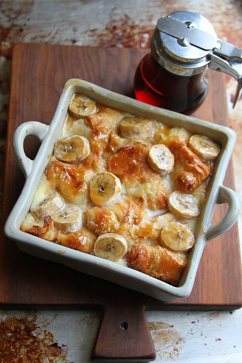 Croissant Loaf French Toast, Banana Nut French Toast, Crossiant Casserole Recipes, Crossant Recipes Croissants French Toast, French Toast Casserole Croissant, Croissant Bread French Toast, Stale Croissant Recipes, French Toast Croissant, Banana Croissant