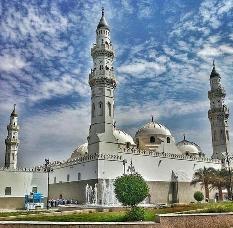 Awal Muharram, Masjid Quba, Quba Mosque, Mecca Medina, Juma Mubarak, Islamic Art Canvas, Mural Ideas, المملكة العربية السعودية, Photo Pose For Man