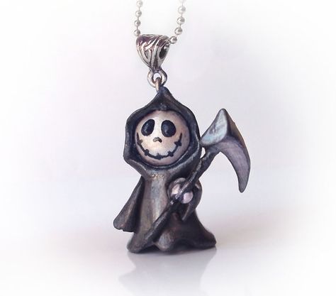 Cute grim reaper polymer clay pendant by UraniaArt on Etsy Cute Grim Reaper, Polymer Clay Halloween, Halloween Clay, Poly Art, Clay Things, Dream Aesthetic, Bonfire Night, Odaiba, Polymer Clay Pendant