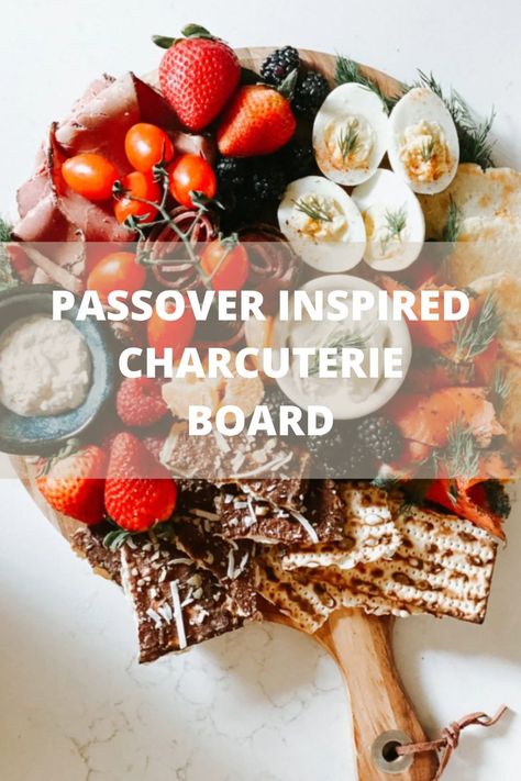 How to assemble a modern Passover inspired charcuterie board Fondue Board, Fondue Dinner Party, Fondue Dinner, Seder Meal, Fondue Party, Potato Latkes, Salmon Potato, Passover Seder, Passover Recipes