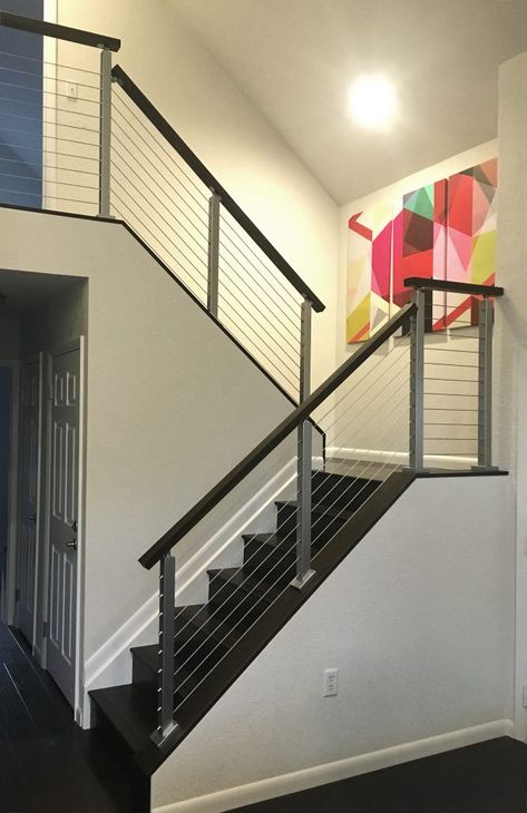 Cable Staircase Railing, Cable Railing Staircase, Cable Railing Stairs, Cable Railing Interior, Wooden Staircase Railing, Cable Stair Railing, Stairs Interior, Metal Handrail, Rustic Staircase