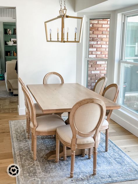 Farmhouse Dining Room Set, Country Dining Table, Light Wood Dining Table, Ikea Dining Room, Table Chandelier, Franklin Homes, Living Room Wood Floor, Transitional Decor Style, Classic Dining Room