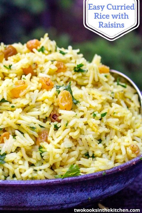 Rice With Raisins, Curry Rice Recipes, Curried Rice, Mild Curry, Rice Side Dish Recipes, Raisin Recipes, Rice Side, Rice Side Dishes, Curry Rice