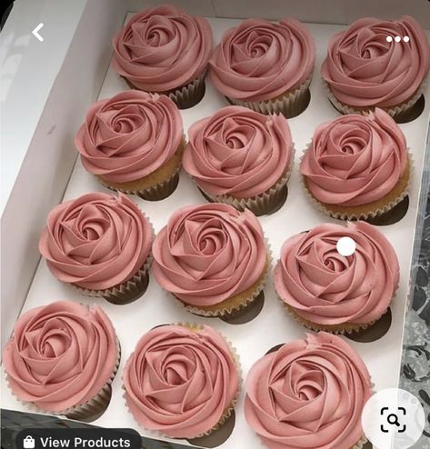 Dusty Rose Cupcakes Wedding, Cupcakes Pink Aesthetic, Pink Birthday Cupcakes For Women, Dusty Rose Cupcakes, Mauve Cupcakes, Fairy Desserts, Rose Gold Cupcakes, Birthday Cupcakes For Women, Aesthetic Pasta