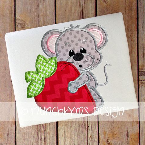 Strawberry Mouse Boy Applique by MunchkymsDesign on Etsy, $4.00 Strawberry Mouse, Disney Embroidery Patterns Machine Applique, Mouse Applique, Amazing Embroidery, Designs By Juju, Machine Embroidery Applique, Embroidery Ideas, Applique Quilts, Applique Designs