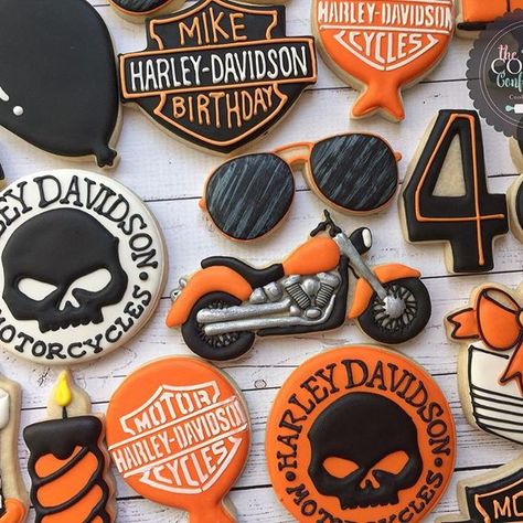 #cookies #thecookieconfectionery #sugarcookies #happybirthday #harleydavidson #harleydavidsoncookies #motorcycle #motorcyclecookies Harley Davidson Baby Shower, Harley Davidson Cake, Harley Davidson Birthday, Motorcycle Cake, Motorcycle Birthday, Cupcake Pictures, Motos Harley, Yummy Sugar Cookies, Sugar Cookie Designs