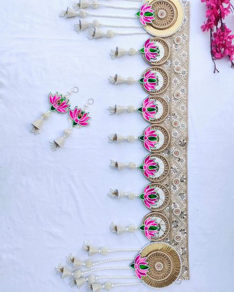 Beautiful Lotus Bandhanwar for this festive season ✨✨ Along with shubh labh DM us for more details or WhatsApp us on 9867422790 #indianfestivals #festivedecor #festiveseason🎉 #indianfestival #diwalidecorations #festivecollections #homedecorideas #diwalidecor #indiandecor Bandanwar For Diwali, Banderwal Latest Designs, Bandhanwar Designs, Diwali Theme, Toran Design, Decorations Items, Handmade Decorative Items, Diwali Candles, Rakhi Making