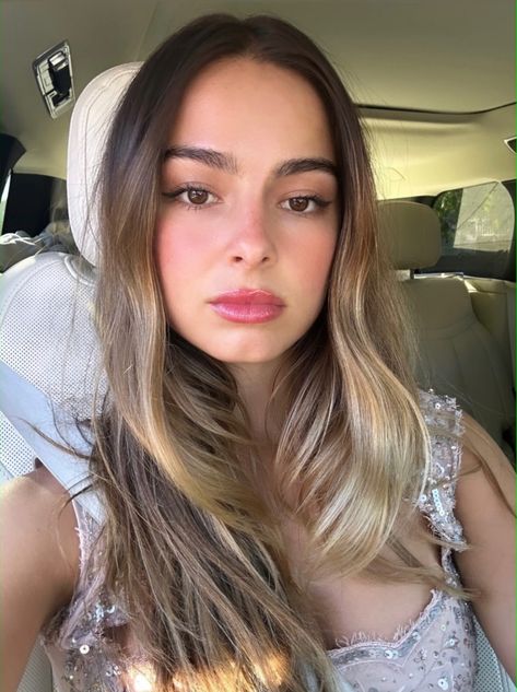 Addison Rae - IG Story June 12, 2024 Addison Rae Hair, Brown Hair Inspo, Fresh Makeup, Western Girl, Hair Color Highlights, Brown Highlights, Brown Blonde Hair, Addison Rae, Hair Inspo Color