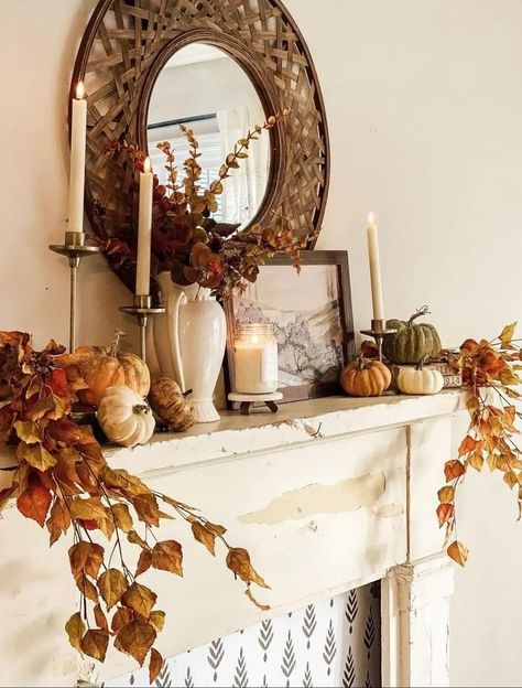 Colorful Pumpkins, Vintage Fall Decor, Fall Mantle Decor, Fall Fireplace, Fireplace Mantle Decor, Fall Mantle, Home Decor Aesthetic, Fall Decor Inspiration, Aesthetic Home Decor