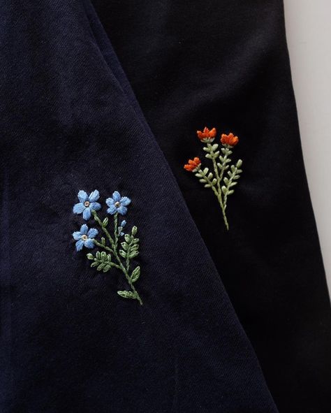 Tiny Floral Embroidery, Floral Embroidery Clothes, Tiny Embroidered Flowers, Self Embroidery Designs, Subtle Embroidery On Clothes, Tiny Leaf Embroidery, Tiny Flowers Embroidery, Small Embroidery Designs On Tshirt, Floral Embroidery Design