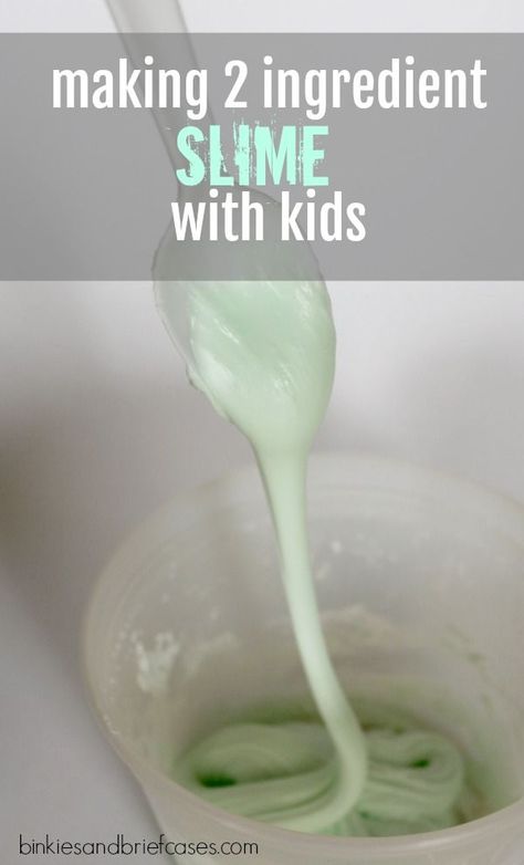 An easy 2 ingredient recipe for how to make slime with kids without Borax from Binkies and Briefcases Two Ingredient Slime, Slime Borax, 2 Ingredient Slime, Slime Without Borax, 2 Ingredient Recipes, Galaxy Slime, Slime Time, Homemade Slime, Australia Food