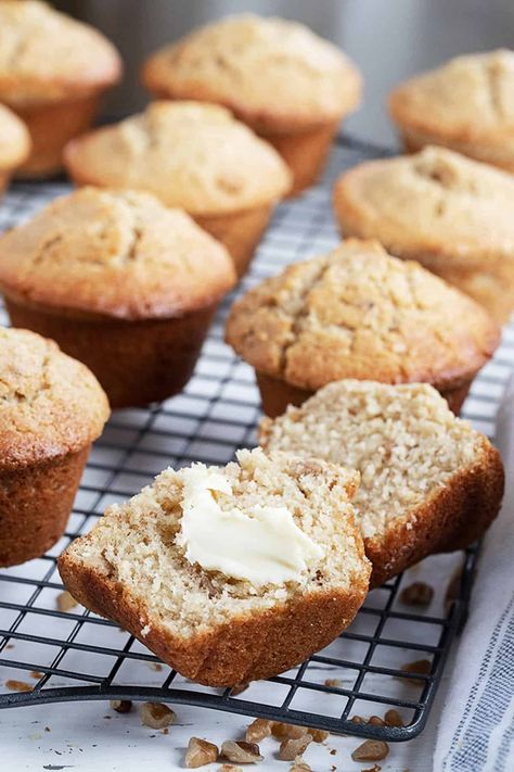 Maple Muffins, Apple Oatmeal Muffins, Bacon Muffins, Maple Recipes, Organic Valley, Walnut Muffins, Cranberry Orange Muffins, Lemon Bar, Orange Muffins