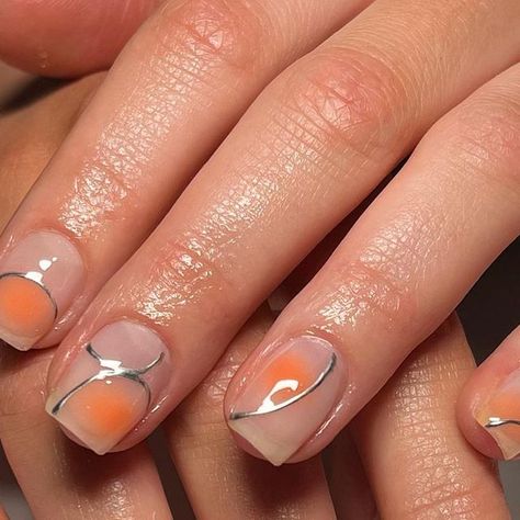 J3N NAILED IT on Instagram: "💋 abstract beauties for lovely @livgascoine 💋 Builder gel Blossom gel @sissiofficial_ molten metal #ifitwasntj3ndothemagain DM 2 BOOK #londonnails #fulhamnails #shortnails #naturalnails #biab #buildergel #popularnails #nailsoftheday #nailsoftheweek #popular #trendingnails #futuristicnails #j3nnailedit #fyp #explorepage #purplenails #orangenails #chromenails #silvernails" Simple Builder Gel Nail Designs, Builder Gel Short Nails, Builder Gel Nails Design Short Summer, Abstract Short Nails, Short Builder Gel Nails, Blob Nails, Neutral Nails Acrylic, Builder Gel Nails, Nail Board