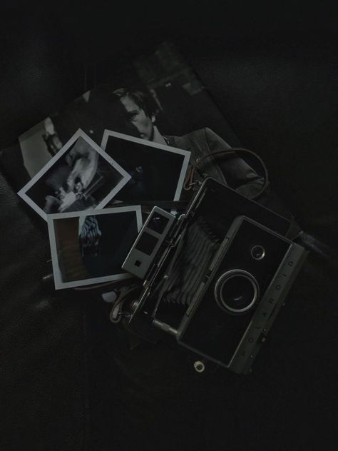 Old Camera, In The Dark, Books Wattpad, Wattpad, Books, Black