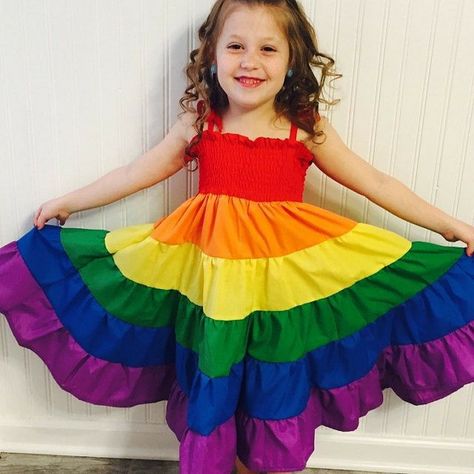 Rainbow Dress Kids, Swift Era Outfits, Rainbow Dress Girl, Era Outfits, Frock Pattern, Child Oc, Rainbows And Unicorns, My Little Pony Birthday Party, Little Pony Birthday Party