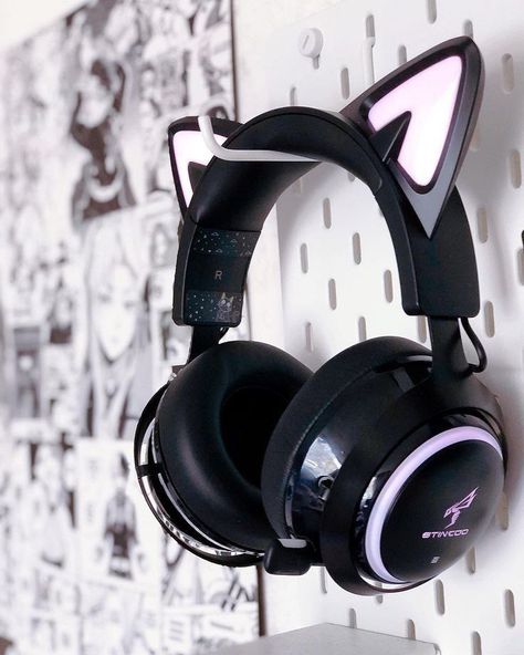 Rose Gold Headphones, Cat Ear Headset, Cat Headphones, Gaming Environment, Cute Headphones, Rgb Lights, Gaming Setups, Dream List, Pretty Jewelry Necklaces