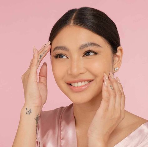 Nadine Lustre Tattoo, Nadine Tattoo, Lotus Tattoo Meaning, Dragon Tattoo Meaning, Chinese Tattoo, Nadine Lustre, Lotus Tattoo, Beautiful Person, Dragon Tattoo