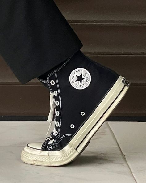 Spencer Reid Aesthetic, Converse 70s, Chuck Taylor 70, Black Converse, Converse Chuck 70, Spencer Reid, Aesthetic Shoes, Chuck 70, Converse Sneakers