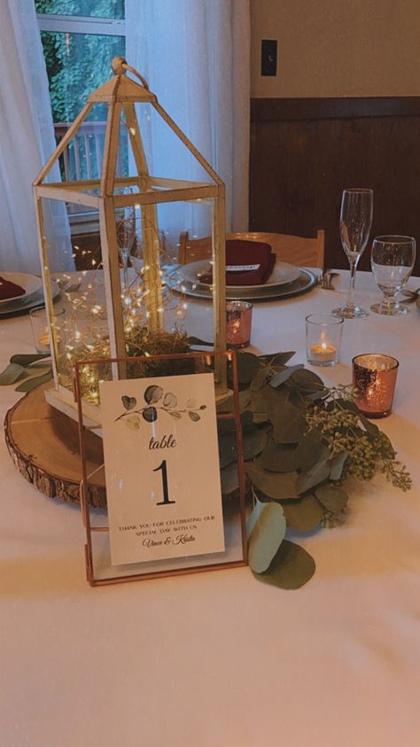 Mercury Votives, Rustic Forest Wedding, Eucalyptus Centerpiece, Lantern With Fairy Lights, Lantern Centerpiece Wedding, White Lantern, Table Lanterns, Lighted Centerpieces, Deco Champetre