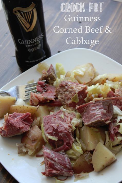 Crock Pot Guinness Corned Beef and Cabbage! #StPatricksDay Guinness Corned Beef, Corned Beef And Cabbage Recipe, Beef And Cabbage Recipe, Crock Pot Corned Beef, Crock Pot Corn, Corn Beef, Corned Beef And Cabbage, Beef And Cabbage, Corned Beef Recipes