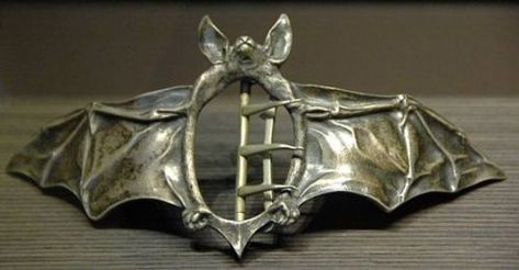 Antique belt buckle