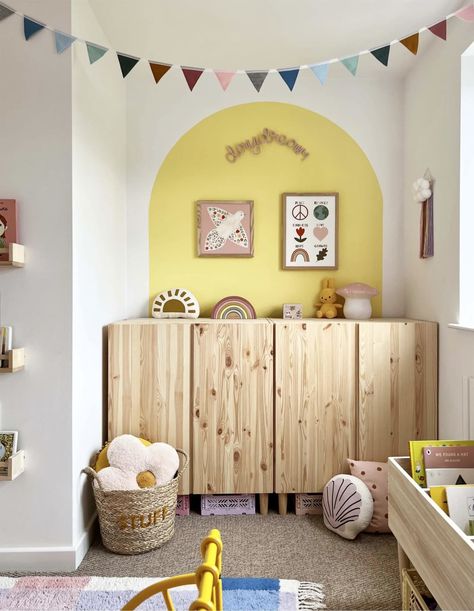 Kids Room Storage Ideas, Small Space Clothing Storage, Home Interior Catalog, Stylish Toy Storage, Kids Room Storage, Kids Clothes Storage, Ikea Playroom, Room Storage Ideas, Kids Book Storage