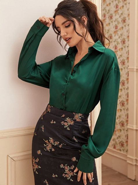 Satin Bow Blouse, Lawyer Outfit, Satin Bluse, Silk Suit, Satin Blouses, Bow Blouse, Dress Satin, Satin Blouse, Plain Shirts