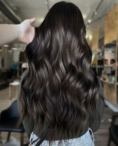 Hair Highlights For Black Hair, Highlights For Black Hair, Brown Shoulder Length Hair, Hazel Hair, Hair Colour Ideas, Hazel Hair Color, Brown Hair Looks, Natural Highlights, Black Hair With Highlights