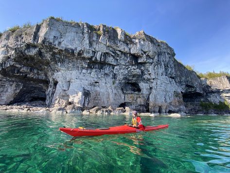 9 of the Most Beautiful Blue-Water Lakes in Ontario | Northern Ontario Travel Lake Simcoe Ontario, Lake Ontario New York, Waterfront Cabins, Trout Lake, Ontario Travel, Northern Ontario, River Trip, Destination Ideas, Parks Canada