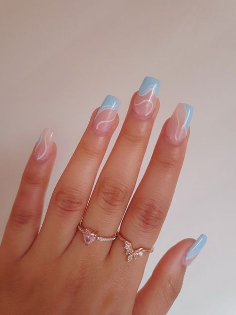 beachy, beachy nails, nail art, ring inspo, blue aesthetic, summer inspo, gold rings, nails acrylic, nail trends, swirl design Summer Swirl Nails, Nude Nail Art Designs, Blue Aesthetic Summer, Acrylic Nail Trends, Wave Nail Design, Nude Nail Art, Teen Nails, Cruise Nails, Wave Nails