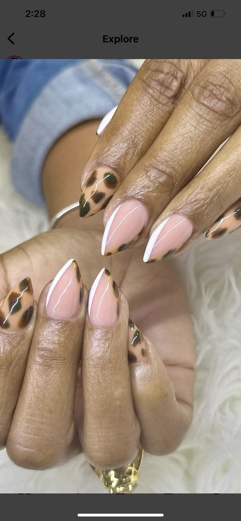 Short Fall Acrylic Nails Almond, Almond Nails Trendy Fall 2024, Diy Leopard Nails, Rap Concert Nails Ideas, Fall Leopard Print Nails, Leopard Stiletto Nails, Sporty Nails, Animal Print Nail Designs, Structured Manicure