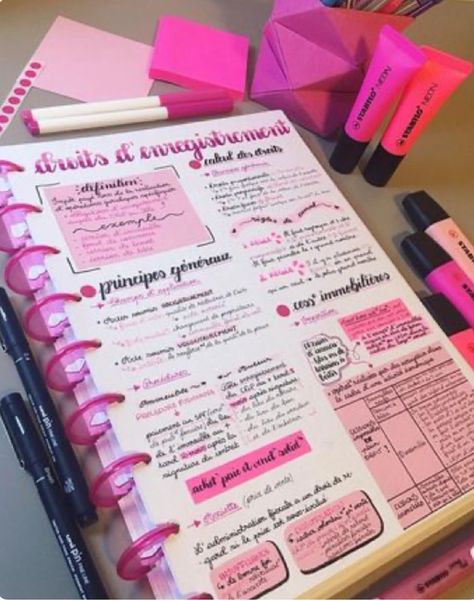 Studera Motivation, Bullet Journal Notes, School Organization Notes, Study Organization, Notes Organization, Bullet Journal Diy, Pretty Notes, Notes Inspiration, Bullet Journal Design Ideas