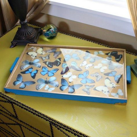 24 DIY Resin Tray Projects - How To Make a Resin Tray Diy Resin Tray, Diy Resin Table, Resin Butterfly, Tray Diy, Resin Tray, Americana Decor, Epoxy Coating, Diy Resin Art, Diy Bottle