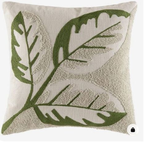 Pillows Decorative Diy, Cushion Embroidery, Crochet Cushion, Jungle Leaves, Memory Foam Pillows, Side Sleeper Pillow, Punch Needle Patterns, Crochet Cushions, Punch Needle Embroidery