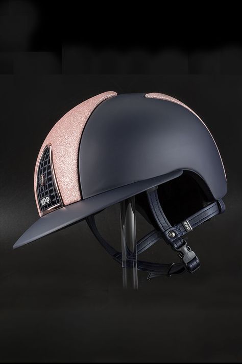 Kep Helmet Equestrian, Kep Helmet, Equitation Aesthetic, Horseback Riding Helmets, Pink Helmet, Horse Riding Gear, Horse Riding Helmets, Horse Riding Outfit, Equestrian Helmets