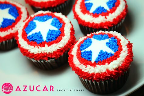 Captain America Cupcakes Marvel Cupcakes Ideas, Marvel Cupcake Ideas, Avengers Cupcake Cake, Marvel Avengers Cupcakes, Marvel Cupcakes, Captain America Cupcakes, Captain America Birthday Cake, Captain America Party, Captain America Cake