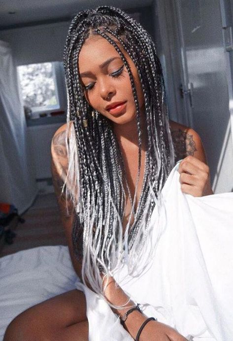 The Most-Approved Box Braid Hairstyles Will Inspire You This Summer #boxbraidshairstyles Rasta Braids Hairstyles, Rasta Braids, Box Braid Hairstyles, Tree Braids Hairstyles, Colored Box Braids, Tree Braids, Blonde Box Braids, Short Box Braids, Jumbo Box Braids