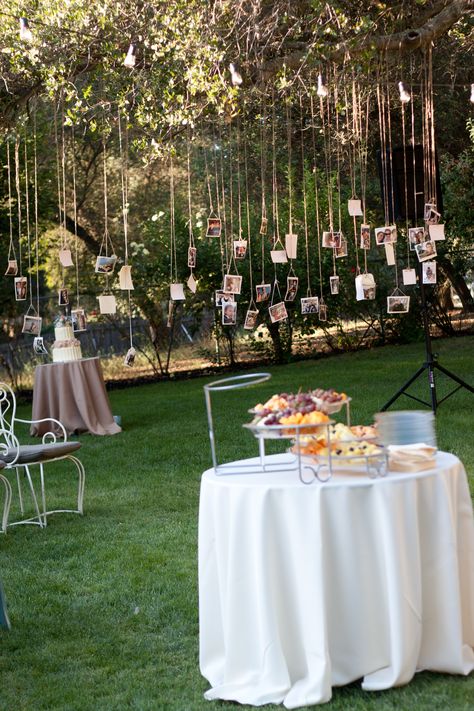 Bride And Groom Photo Display At Wedding, Photos Of Bride And Groom Display, Polaroid Centerpiece, Picture Display Wedding, Diy Picture Display, Wedding Photos Display, Wedding Picture Display, Party Photo Display, Photo Display Wedding