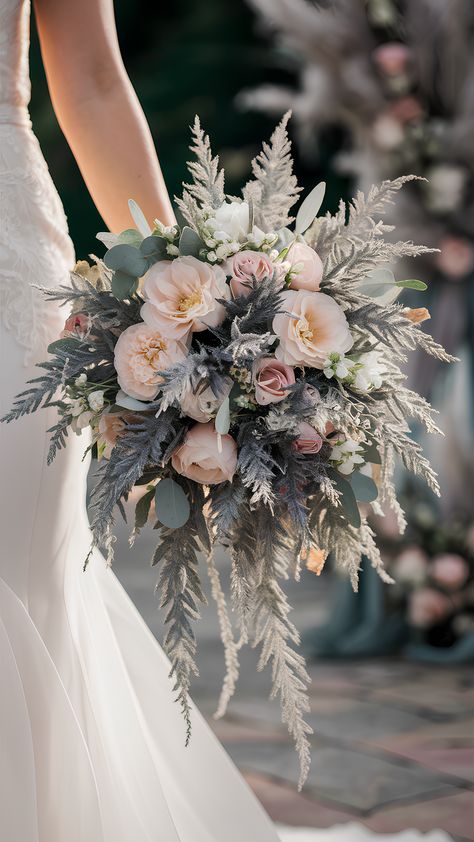 Versatile Dusty Miller for Wedding Bouquets Dusty Miller Wedding, Dusty Miller Bouquet, Wedding Cake With Fresh Flowers, Cake With Fresh Flowers, Floral Cake Topper, Fresh Flower Cake, Bridal Bouquet Fall, Floral Wedding Cake, Important Things To Know