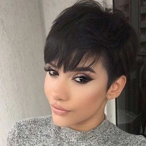 Pixie Cut With Long Bangs, Hairstyles Pixie, Cheap Human Hair Wigs, Pixie Bob Haircut, Pixie Cut With Bangs, Long Pixie Cuts, Short Hair Pixie Cuts, Short Human Hair Wigs, Makijaż Smokey Eye