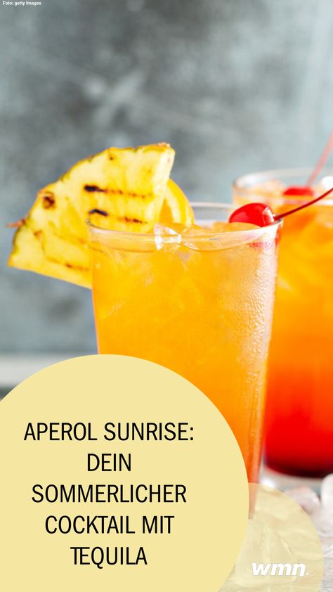 Ein neuer Tag, ein neuer Aperol-Cocktail, den du vielleicht noch nicht kennst: Wir stellen vor: Ein Aperol Sunrise Rezept. Bitter Sweet Symphony, Tequila Sunrise, Tequila Cocktails, Aperol Spritz, Mocktails, Tequila, Gin, Drinks, Quick Saves